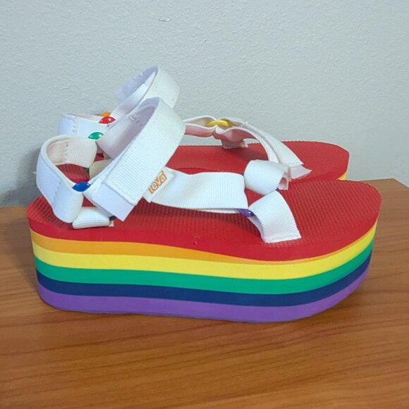 Teva  Rainbow  Platform Sandal Size 6 - Picture 5 of 12